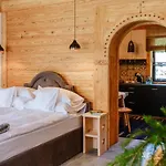 Capra - Adult Only Apartment *